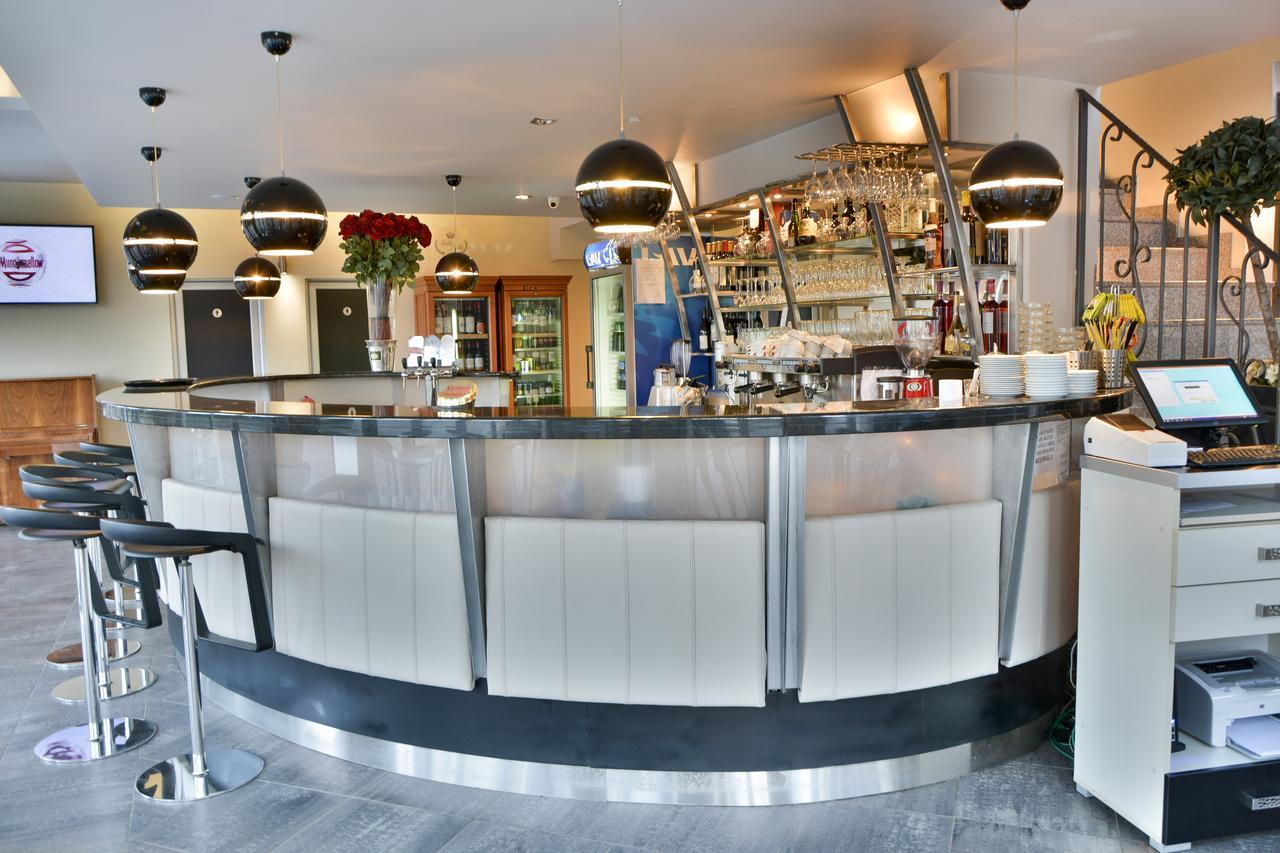 Hotel Bella Nella Leskovac  Esterno foto